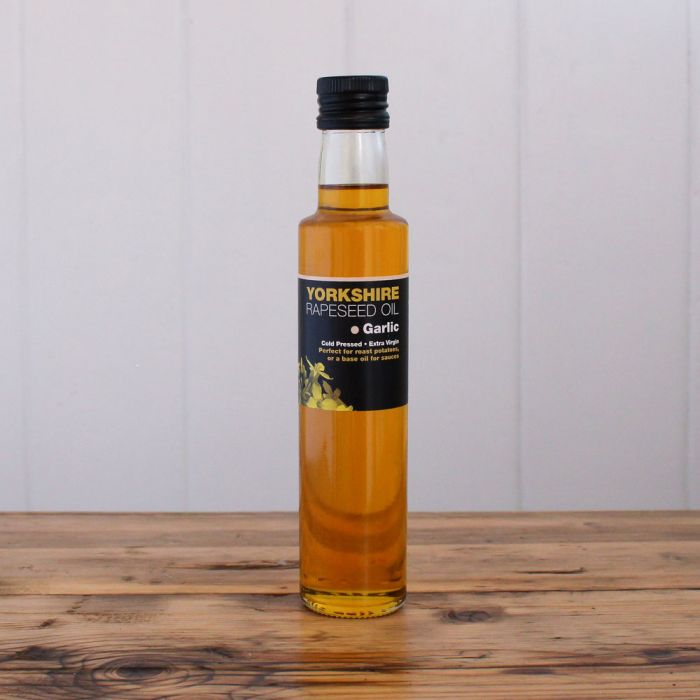 YORKSHIRE RAPESEED OIL WITH GARLIC